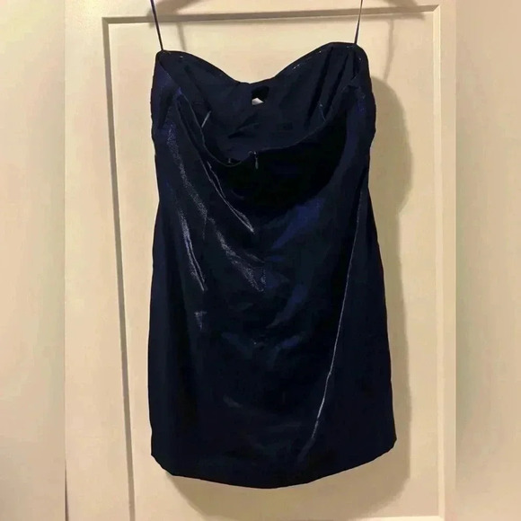 NWT- Dynamite - Knot Front Bustier  Dress - Picture 8 of 9